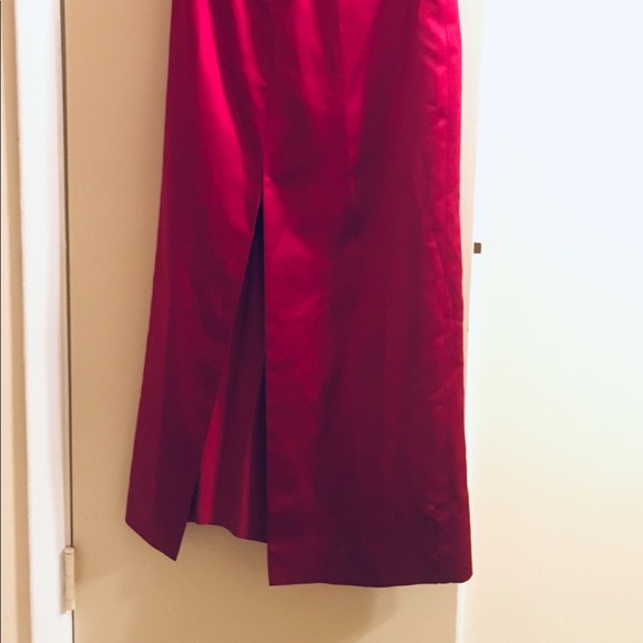 Elegant Prom Dress - Picture 2 of 7